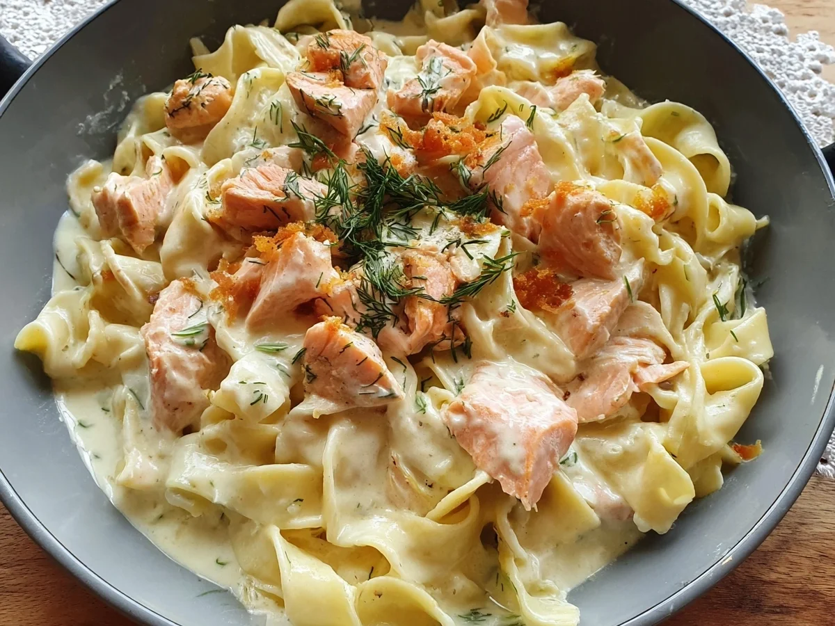 Lachs Frischkäse Pasta: Schnell & cremig genießen - Bild 2