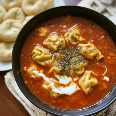 Manti Suppe Rezept: Traditionelle Yüksük Corbasi