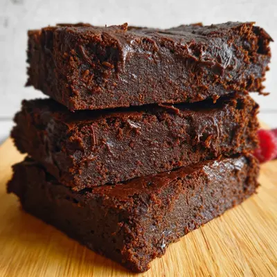 Saftige Protein Brownies ohne Zucker | Kalorienarm & Fudgy
