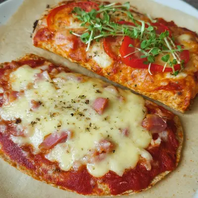 Wrap-Pizza: Kalorienarm, schnell & einfach in 5 Minuten